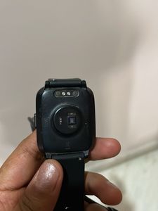 Stylish Smartwatch with Charger