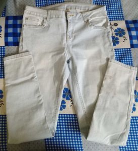 Light Wash Skinny Jeans