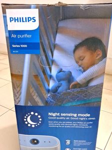 Philips Air Purifier 650 sq ft White 1000Series