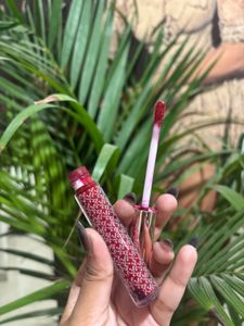 Kay beauty: Matte Liqui Lipstick