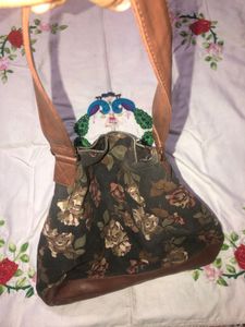 only limited time Vintage Floral Hobo Bag
