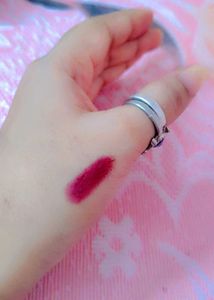 Swiss Beauty Stay All Day Lipstick