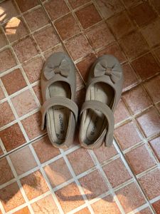 Cute Beige Bow Ballerina Flats