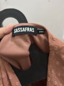 SASSAFRAS Chic Textured Midi Dress