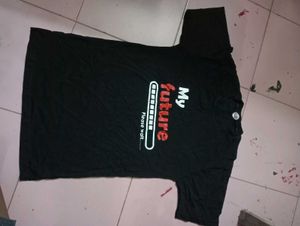 Cool Black T-Shirt with Graphic Print