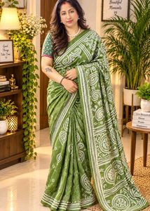 Beautiful Green Ethnic Gujrrati Stitched Saree