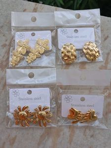 Gold Flower Dangle Earrings