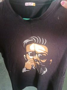 Bewakoof Black Graphic T-Shirt