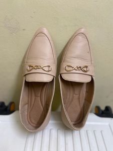 Elegant Nude Loafers with Gold Accent