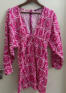 Vibrant Geometric Print Mini Dress(Brand new)