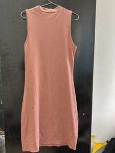 Ribbed Sleeveless Bodycon Dress