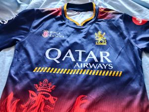 RCB jersey women and men