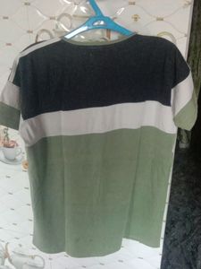 Mans Round Nack T Shirt