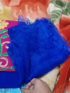 Unstitched Suit With Dupatta