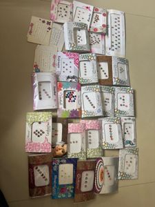 pack of 28 Assorted Bindi
