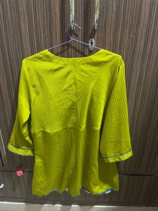 Stylish Green Tunic Top