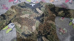 Unique Feather Print Top