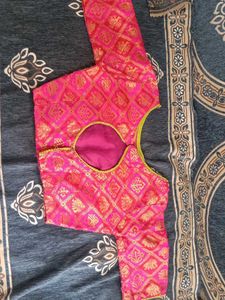 Vibrant Pink &amp; Gold Brocade Blouse ( boat neck des
