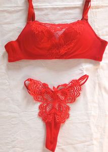 Stunning Red Lace Bra &amp; Panty Set ❤️