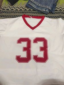 Retro 33 Graphic T-Shirt