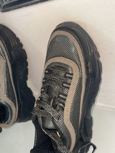 Stylish Women's Sneakers