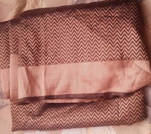 Elegant Chevron Pattern Saree