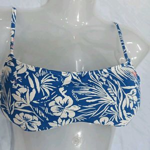 😍 Blue Floral Bikini Top