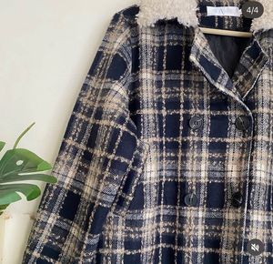 Cozy Plaid Jacket with Sherpa Collar