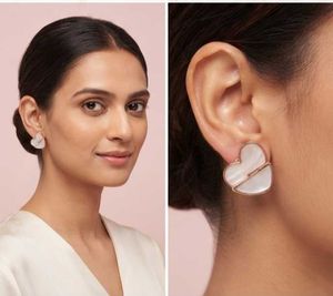 🌼🎀CUTE HEART SHAPED EARRINGS🎀👀