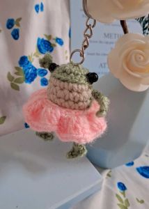Crocheted Leggy Froggy Keychain