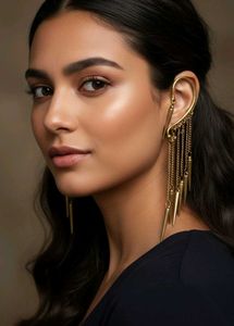 ONE SIDED FANCY CHAIN EARRING✨💫