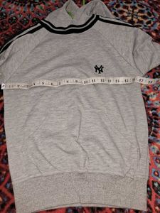 NY Yankees Grey Hoodie