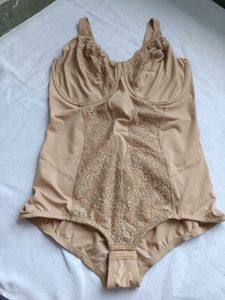 Women's Beige Lace Bodysuit Shapewear