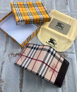 BURBERRY**PREMIUM QUALITY* MENS WALLET WD BOX