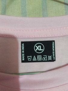 Trendy Pink Graphic T-Shirt