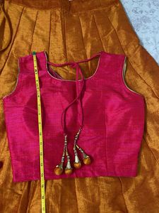 Lenga Choli With Padded Blouse And Contrast Dupata