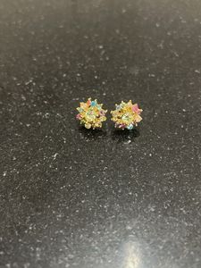 New-Sparkling Flower Stud Earrings