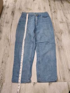 Ma5869 Sabrin baggy jeans waist 28 inches