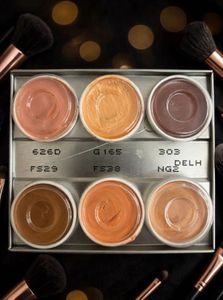 🤎 KRYOLAN 12-COLOR CONCEALER PALETTE – PROFESSION