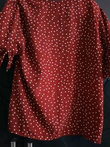 Maroon polka dots top