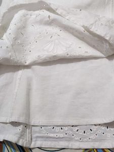 Chic White Broderie Anglaise Corset Top