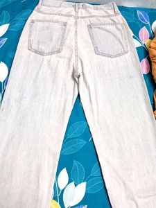 Light Wash Wide Leg Jeans