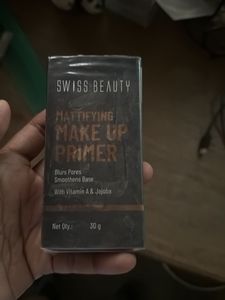 Swiss Beauty Mattifying Make Up Primer