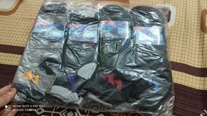 10 Pieces Man Sports Sockes...