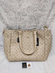 Coach Signature Pattern Handbag