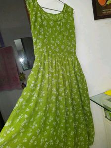 Green Floral Print Sleeveless Dress