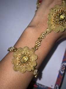 Elegant Hand Harness Bracelet