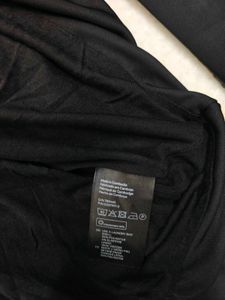 H&amp;M Chic Black Gathered Neck Top