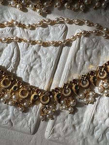 Elegant Gold Ear Chain with Pearls