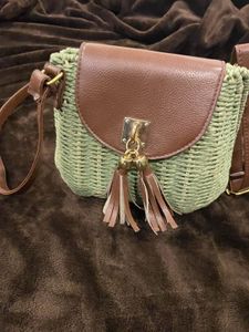 Stylish Woven Crossbody Bag with Tassels